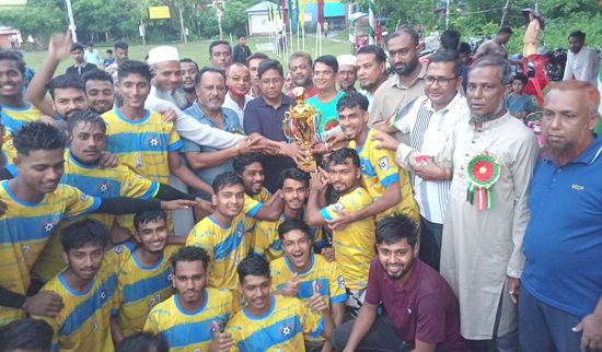রূপসায় আন্তঃব্যাচ ফুটবল টুর্নামেন্টের ফাইনাল খেলা অনুষ্ঠিত 