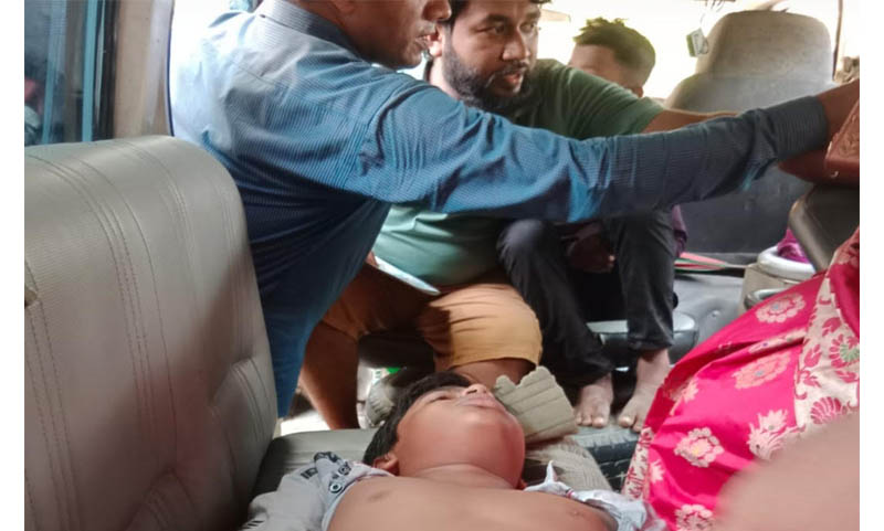 চন্দনাইশে রথযাত্রায় বিদ্যুৎপৃষ্টে আহত ৫ 