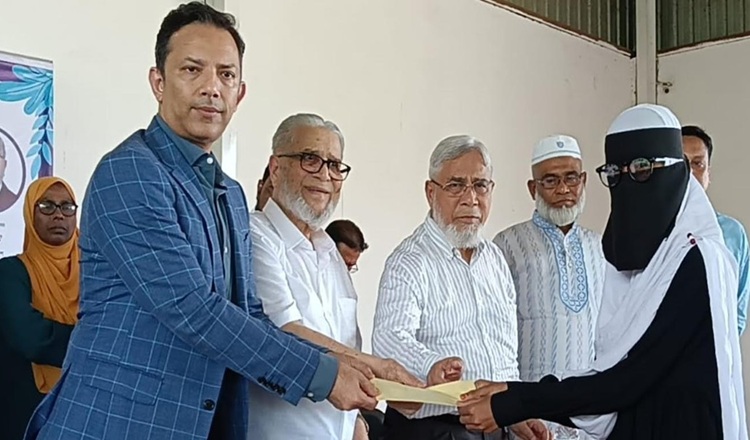 মাধবপুরে এস.এম ফয়সল শিক্ষাবৃত্তি প্রদান