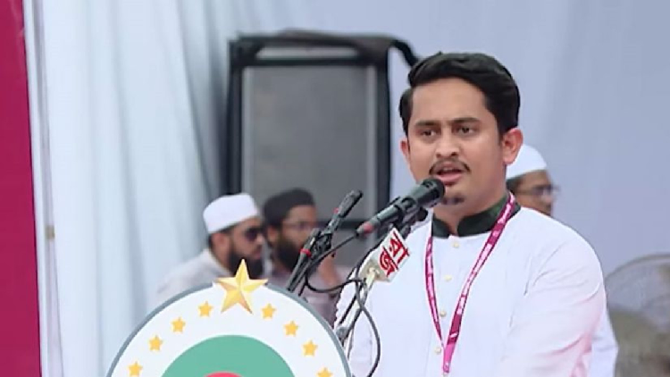 ঐক্যবদ্ধ থাকলে আর কোনো ফ্যাসিস্ট মাথা উঁচু করে দাঁড়াতে পারবে না: সারজিস আলম