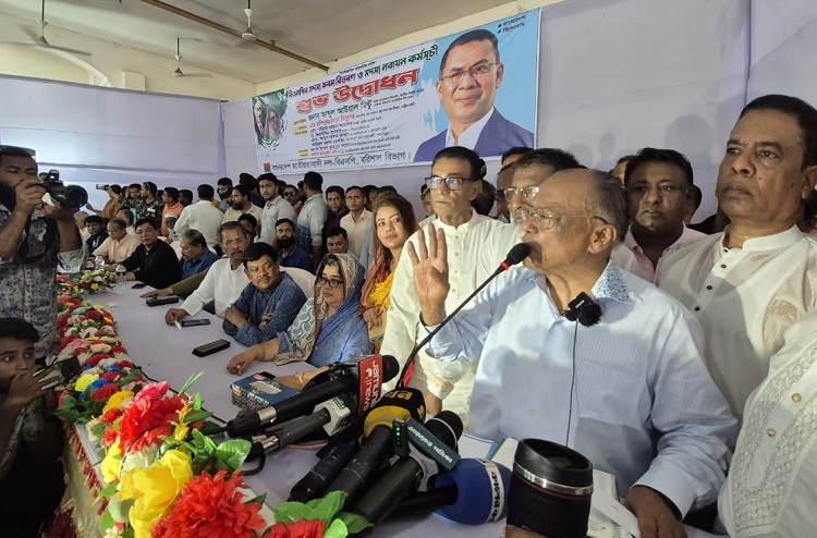 আওয়ামী দোষররা যেন বিএনপিতে না ভিড়তে পারে: আব্দুল আউয়াল মিন্টু