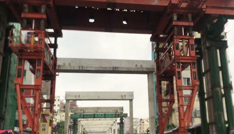 ঠিকাদারদের দ্বন্দ্ব: দেড় বছর ধরে থমকে আছে ঢাকা এলিভেটেড এক্সপ্রেসওয়ের নির্মাণকাজ
