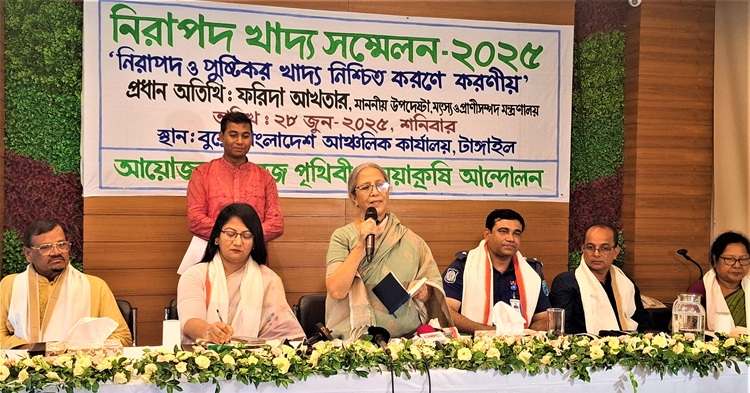 ডিমের দাম কমে যাওয়ায় ক্ষুদ্র খামারিরা বেশি ক্ষতিগ্রস্ত হচ্ছে : প্রাণিসম্পদ উপদেষ্টা