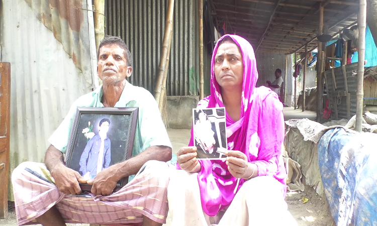 কর্মক্ষম সন্তান হারিয়ে অভাব অনটনে শহীদ জুয়েলের বাবা-মা