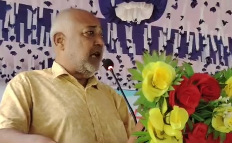 ‘এমন দুর্নীতিবাজ সাব-রেজিস্টার জীবনেও দেখিনি’ -বাচ্চু মোল্লার বক্তব্য ভাইরাল