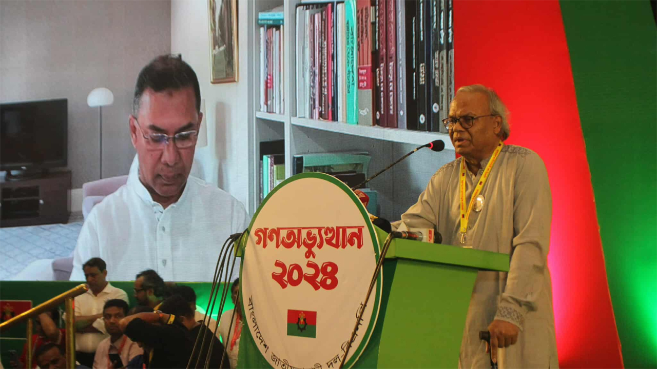 ‘পানি লাগবে পানি’ এই কথাতেই একটি মহাকাব্য রচনা হতে পারে: রুহুল কবির রিজভী