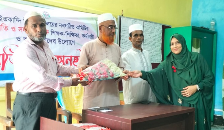 মিরসরাইয়ের হাইতকান্দি উচ্চ বিদ্যালয়ের নবগঠিত এডহক কমিটির অভিষেক