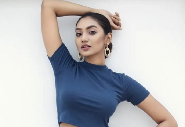 আমি ছাড়া কে আছে আমার : সুনেরাহ