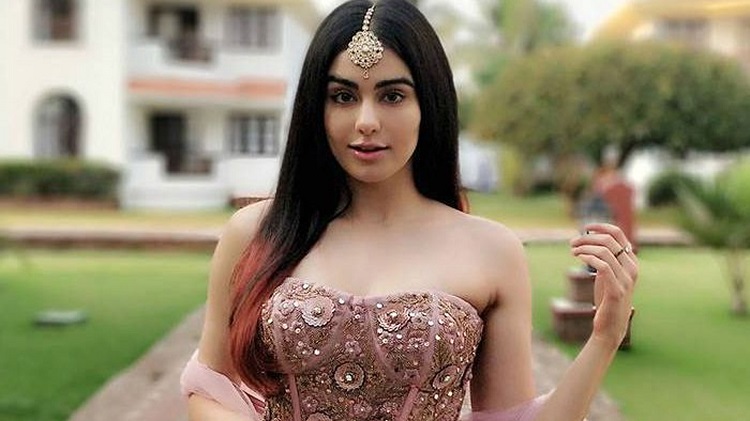 শুটিং সেটে গুরুতর আহত আদা শর্মা
