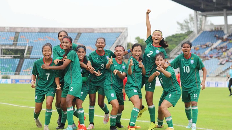 ঋতুপর্ণার গোলে এগিয়ে বাংলাদেশ 