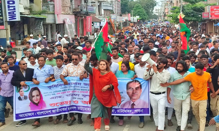 দ্বিধা-দ্বন্দ্ব ভুলে তারেক রহমানের সিদ্ধান্ত মানুন: রুমা