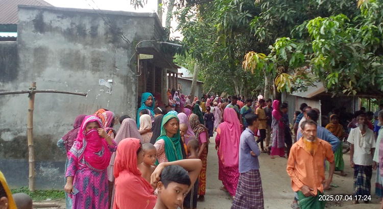 গোবিন্দগঞ্জে স্কুলছাত্রীর ঝুলন্ত লাশ উদ্ধার