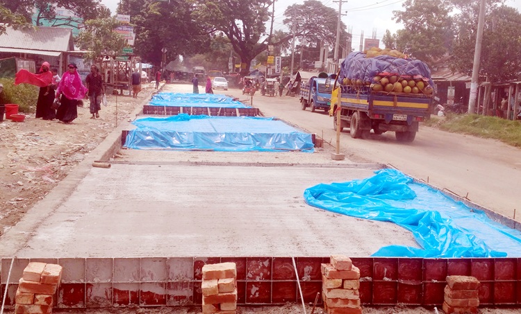 ভৈরব-কুলিয়ারচর আঞ্চলিক মহাসড়ক উন্নয়ন কাজ দ্রুতগতিতে চলছে