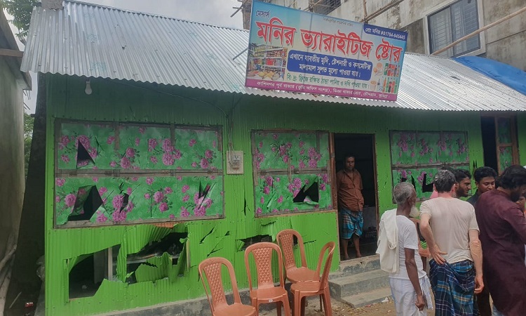 চৌদ্দগ্রামে ব্যবসাপ্রতিষ্ঠানে হামলা, লুটপাট 