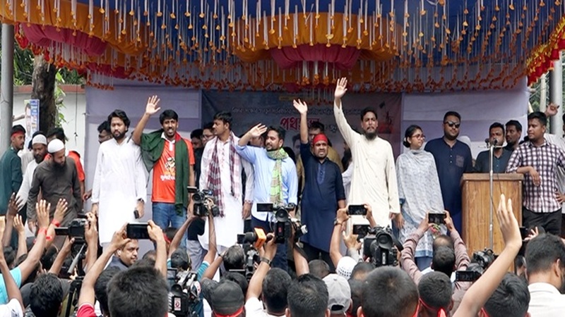 ‘পুরানো খেলায় নতুন প্লেয়ার নয়, খেলার নিয়ম পাল্টাতে এসেছি’