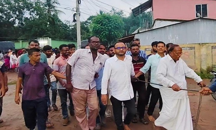 ডুমুরিয়ায় উল্টো রথযাত্রা উৎসব