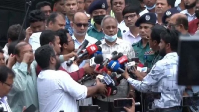 দেশে জঙ্গিবাদের কোন অস্তিত্ব নেই: স্বরাষ্ট্র উপদেষ্টা