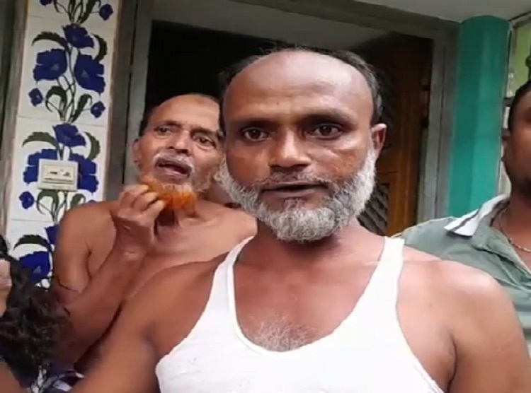বোরকা পরে বাড়ি ঢুকে গৃহবধূর হাত-পা বেঁধে লুট!