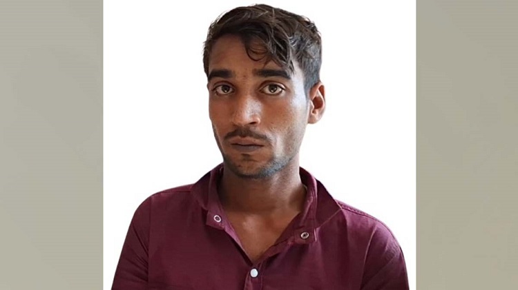 ধর্ষণের পর হত্যা করে সেপটিক ট্যাঙ্কে লাশ গুম করে রোহান 