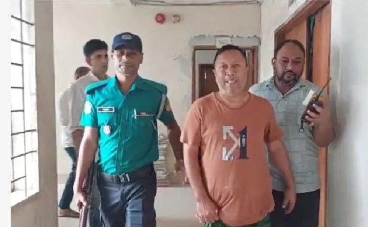 গাজীপুরে চাঁদাবাজির মামলায় সাবেক বিএনপি নেতা গ্রেপ্তার, চার নেতা বহিষ্কার 
