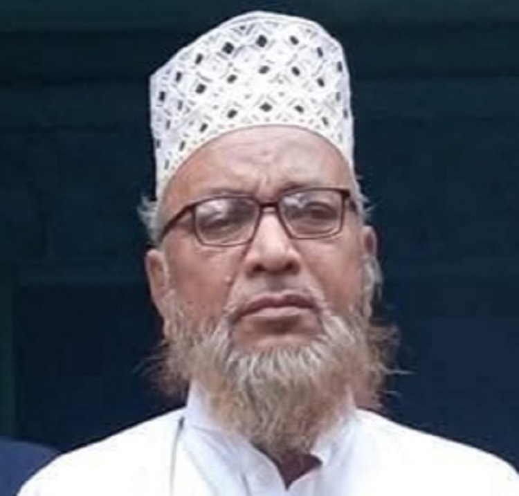 লোহাগাড়ার কলাউজানে প্রখ্যাত আলেমেদ্বীন মাওঃ ইউছুপের ইন্তেকাল