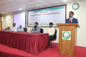 ডুয়েটে ‘রিসার্চ মেথডস্: টুলস্ এন্ড টেকনিকস্’ শীর্ষক প্রশিক্ষণ