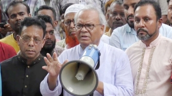 বিএনপি ক্ষমতায় গেলে শহীদ পরিবার ও আহতদের দায়িত্ব রাষ্ট্র নেবে : রিজভী
