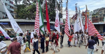 কারবালা স্মরণে শোকের মিছিল